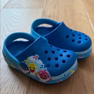 Kids Blue Clogs with Baby Shark